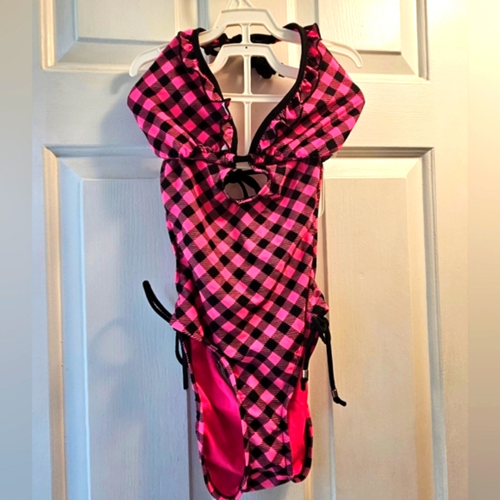Arizona pink & black check one-piece cutout bathing suit, Teen Sz M